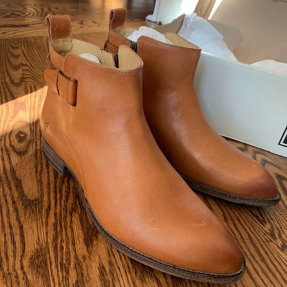 Frye Bella Booties - Picture 4 of 9